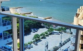 Hermoso apartamento con vista al mar